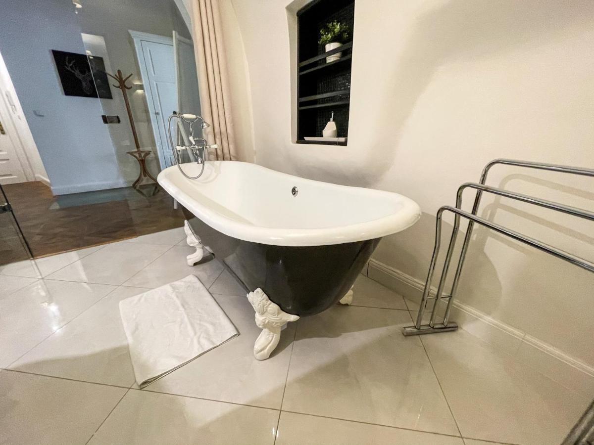 U Obecniho Dvora - Old Town Apartment Prága Kültér fotó